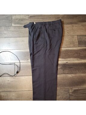 Roundtree & Yorke Easy Care Dress Pants
